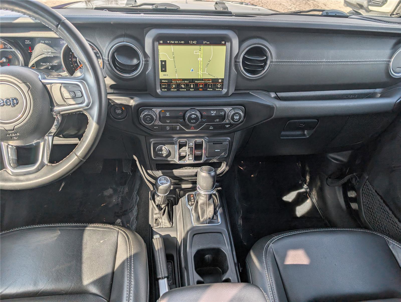 Used 2022 Jeep Gladiator Overland w/ Popular Equipment Package image 17