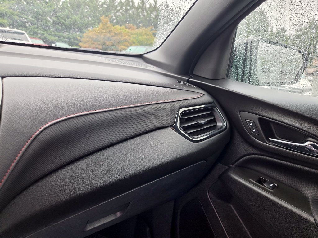 Used 2024 Chevrolet Equinox RS AWD/4WD image 18