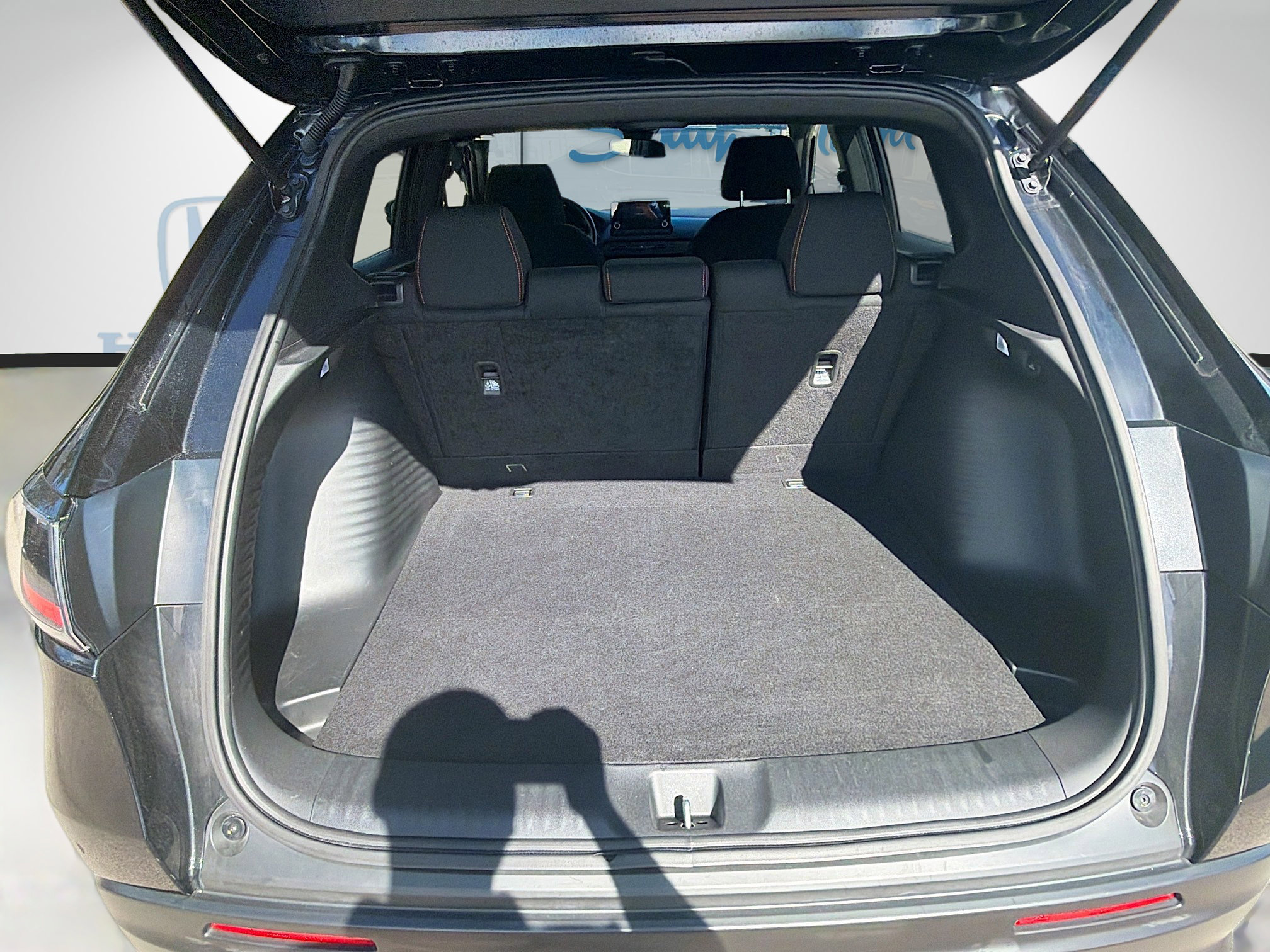 Used 2024 Honda HR-V Sport image 25