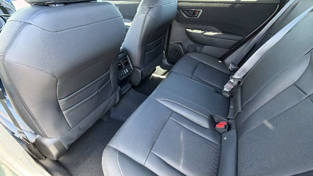 New 2026 Subaru Outback Limited AWD/4WD image 24