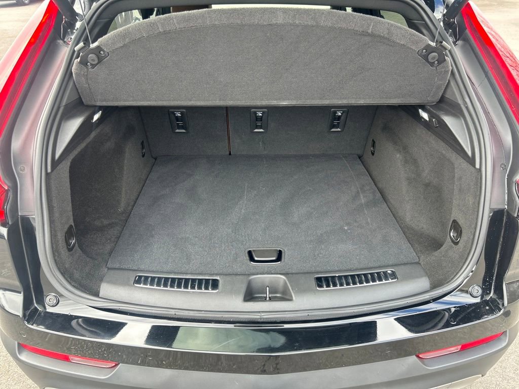 Certified 2023 Cadillac XT4 Premium Luxury image 20