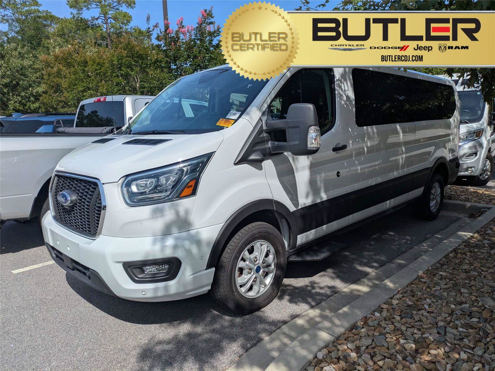 Used 2023 Ford Transit 350 XLT RWD image 1