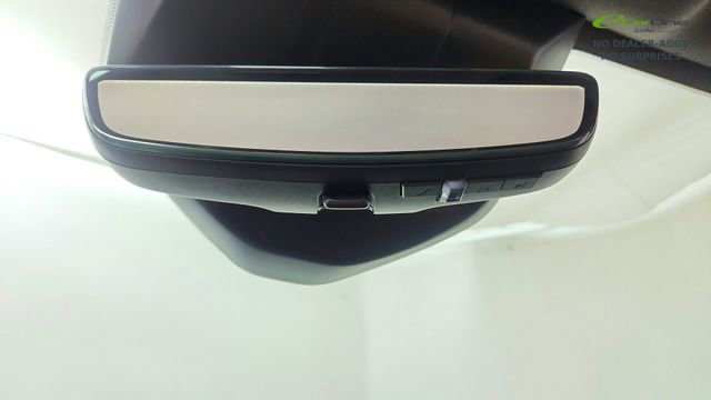 Used 2023 Cadillac Escalade ESV Premium Luxury image 60