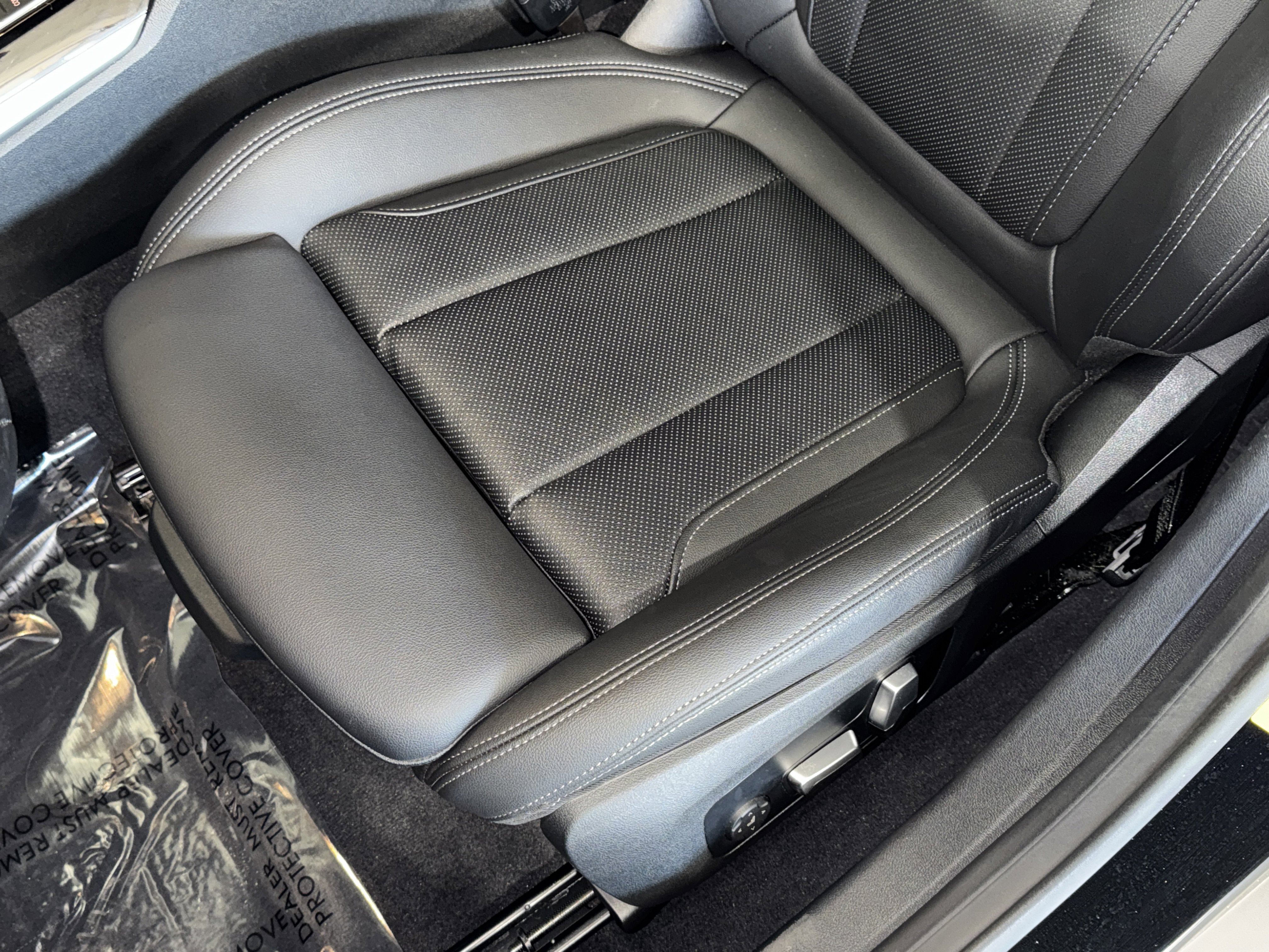 Certified 2023 BMW i4 eDrive35 image 28