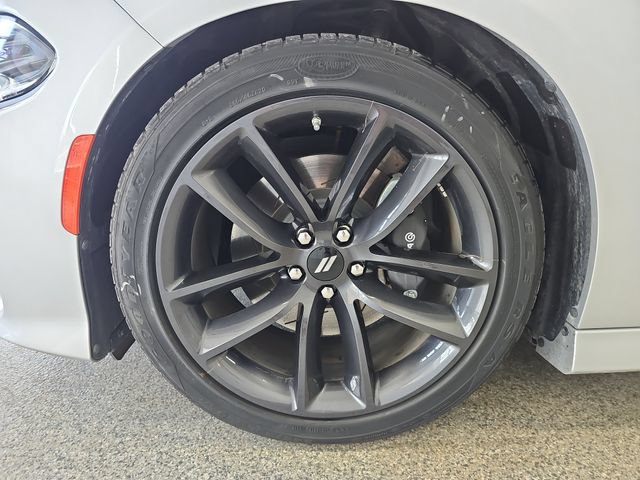 Used 2019 Dodge Charger Scat Pack w/ Navigation & Travel Group RWD image 25