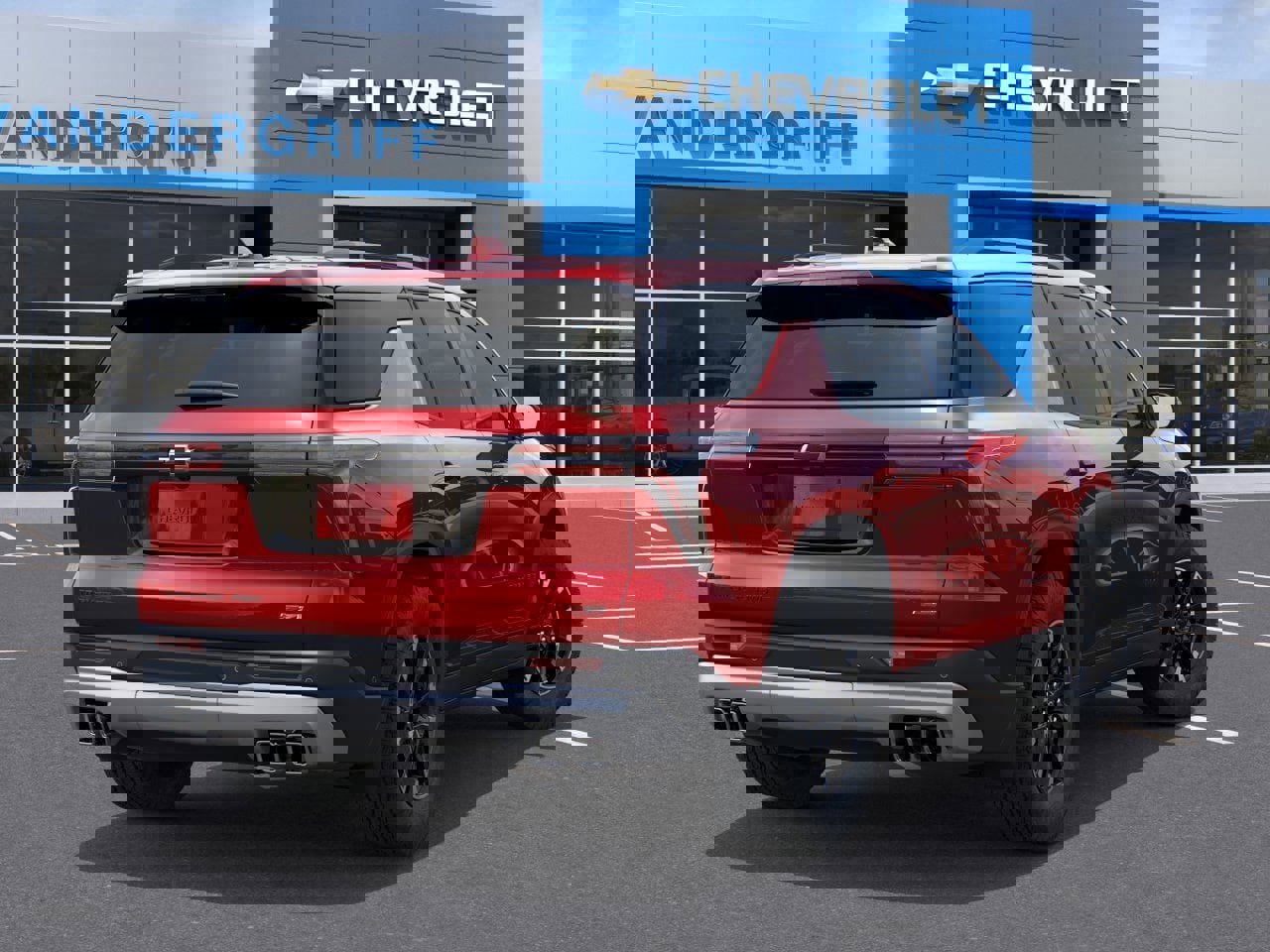 New 2026 Chevrolet Traverse Z71 w/ Enhanced Driving Package image 4