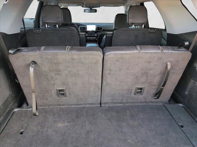 Used 2023 Ford Explorer Limited image 19