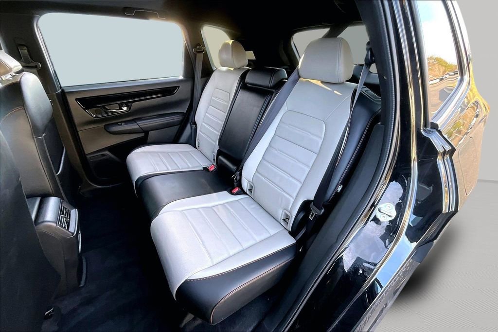Used 2025 Honda CR-V Sport Touring image 18