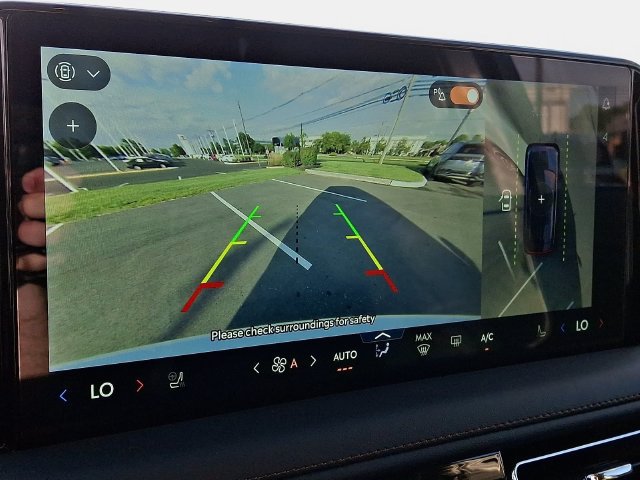 New 2026 Lincoln Aviator AWD image 15