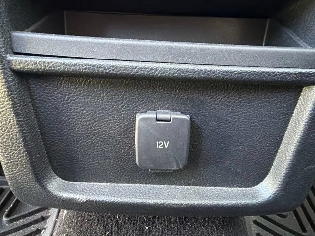 Used 2020 Ford Edge SEL FWD image 18