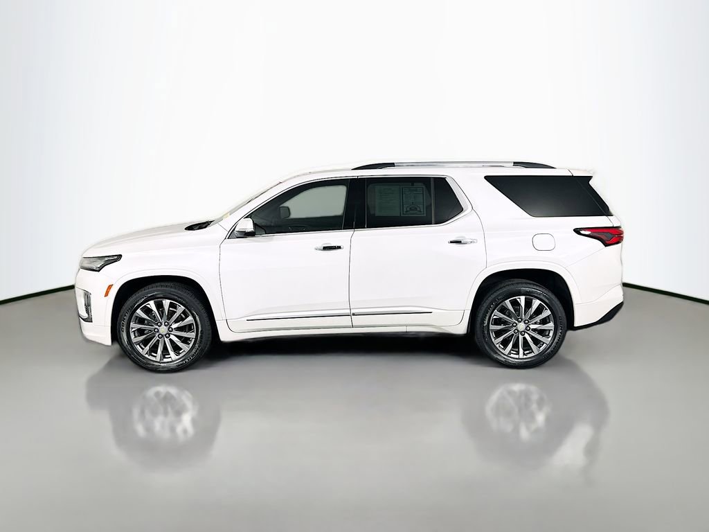 Used 2023 Chevrolet Traverse Premier image 4