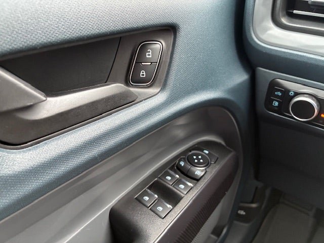 Used 2024 Ford Maverick Lariat w/ Black Appearance Package FWD image 26