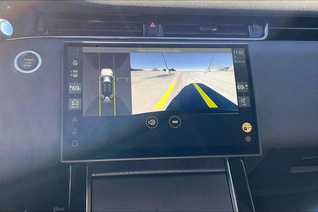 New 2025 Land Rover Range Rover Evoque Dynamic SE AWD/4WD image 26