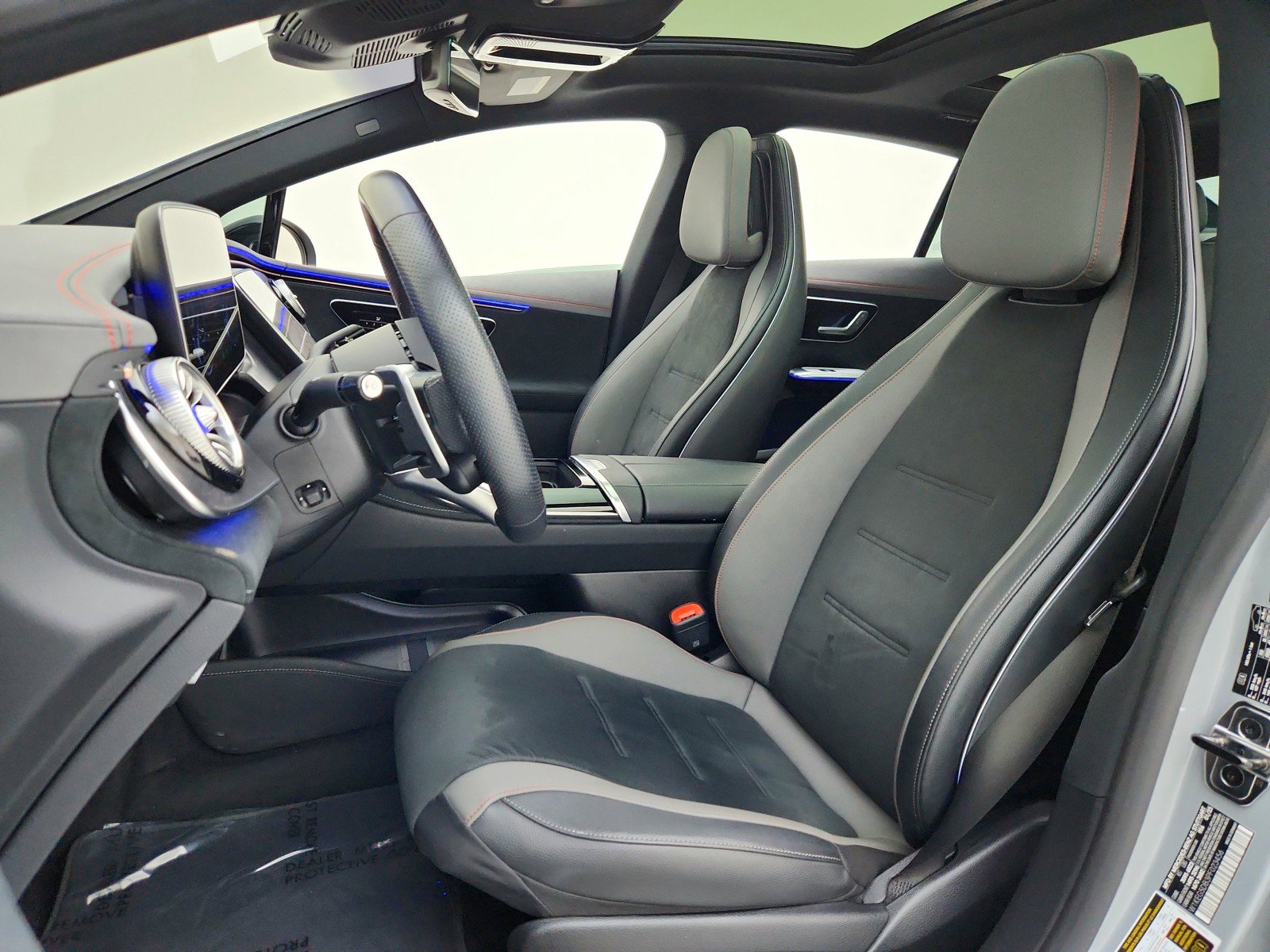 Certified 2023 Mercedes-Benz EQE AMG 4MATIC Sedan image 17