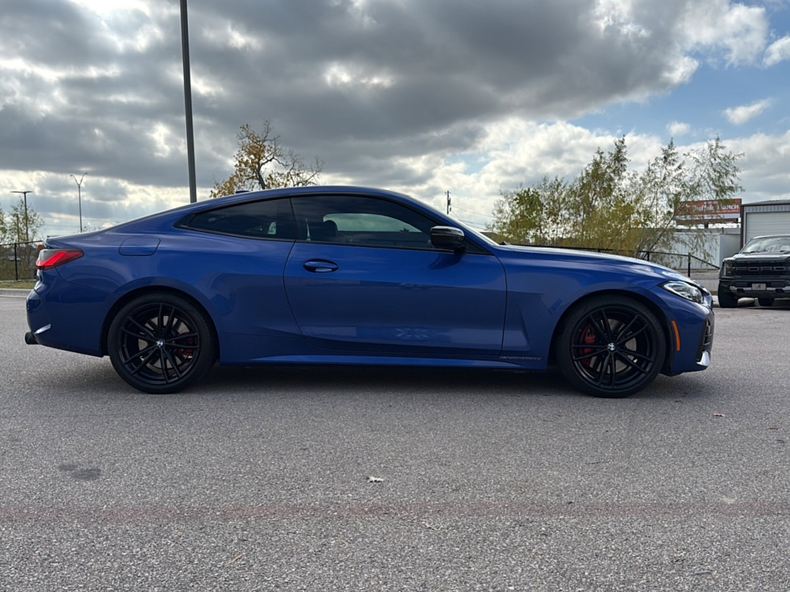 Used 2021 BMW 440i xDrive Coupe w/ Premium Package image 5