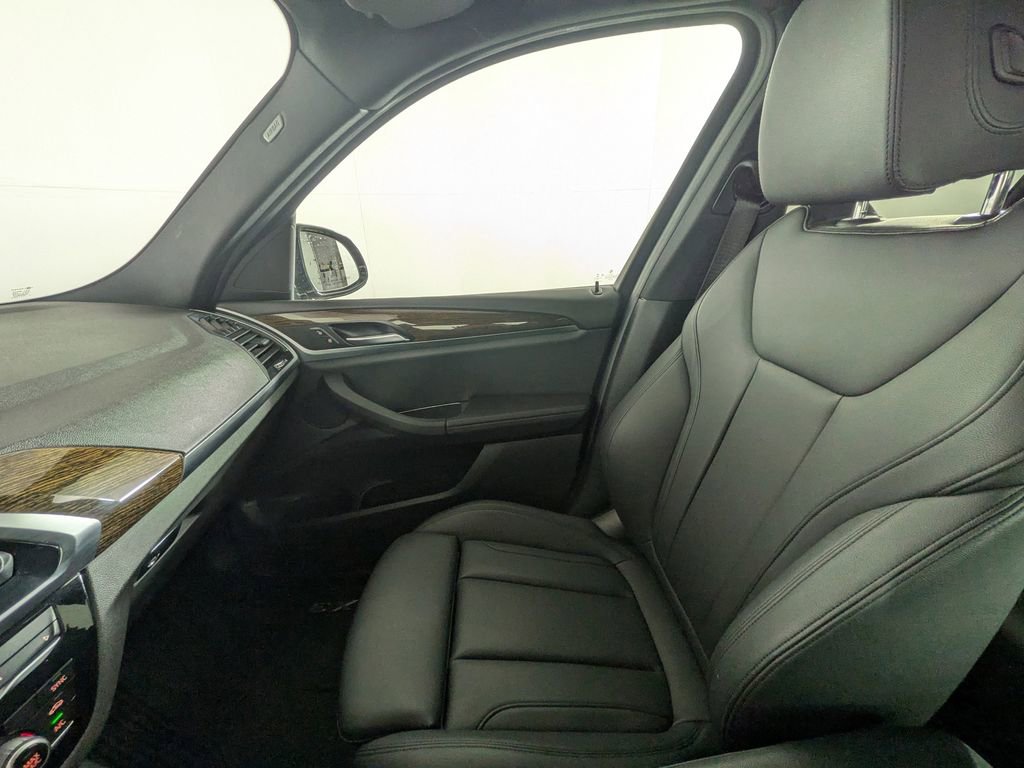 Used 2019 BMW X3 xDrive30i w/ Driving Assistance Package image 31