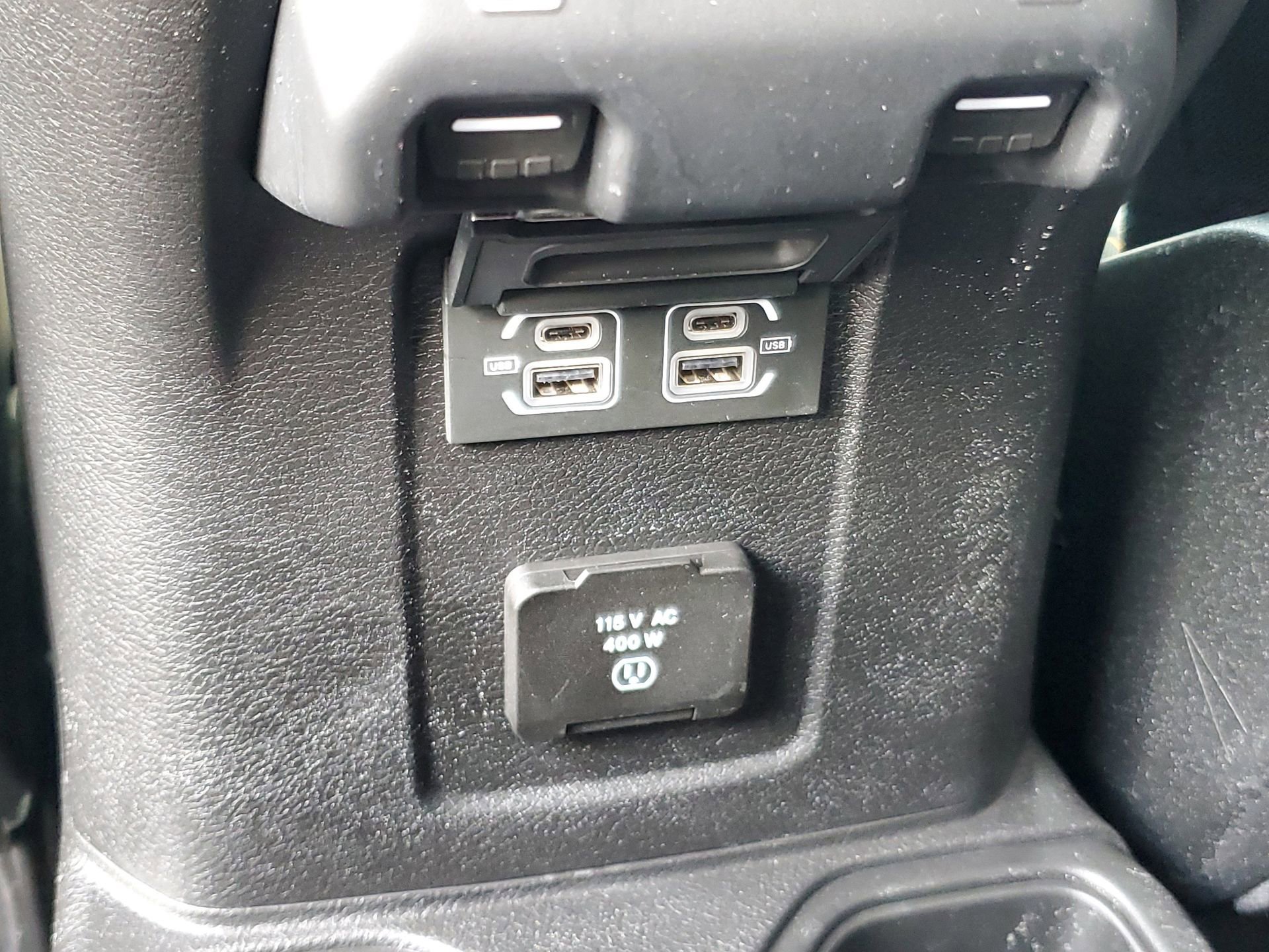 Used 2024 Jeep Gladiator Mojave w/ Safety Group image 12