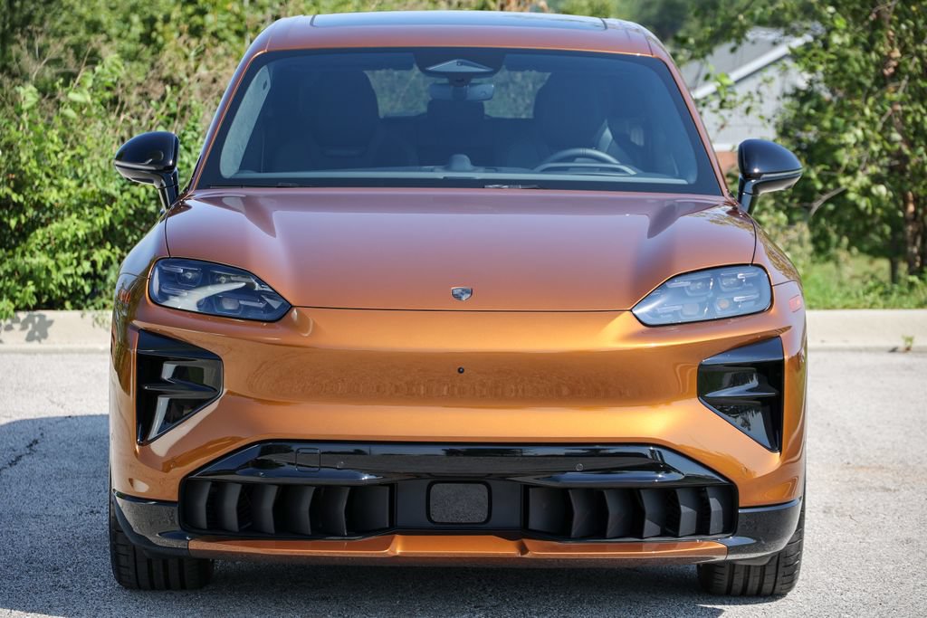 New 2026 Porsche Cayenne Turbo AWD/4WD image 31