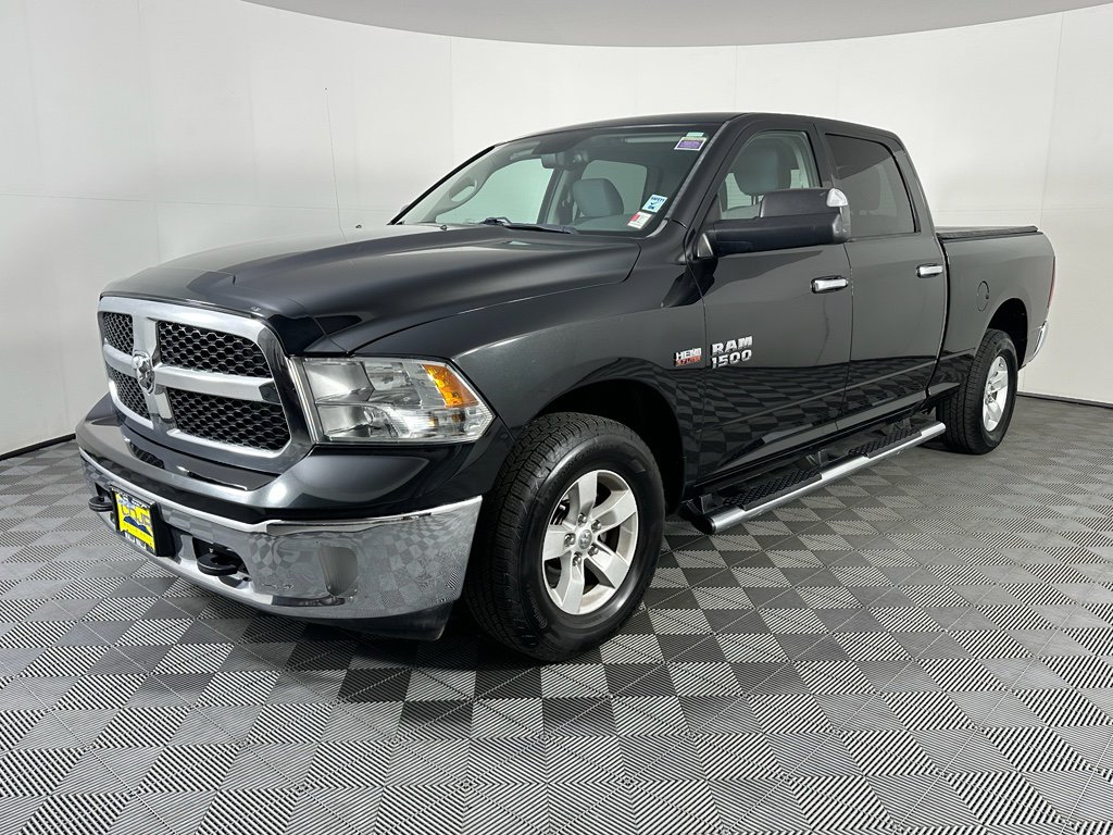 Used 2016 RAM 1500 Classic SLT image 4