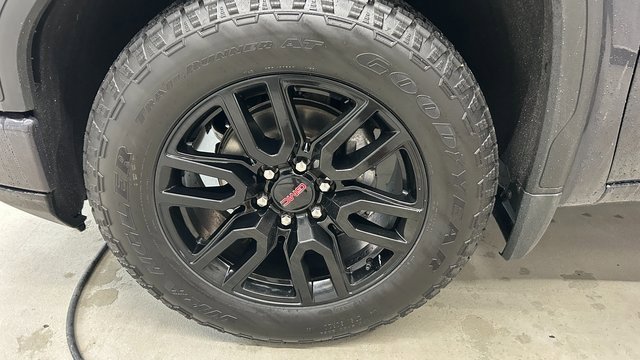 Used 2022 GMC Sierra 1500 Elevation w/ X31 Off-Road Package image 10