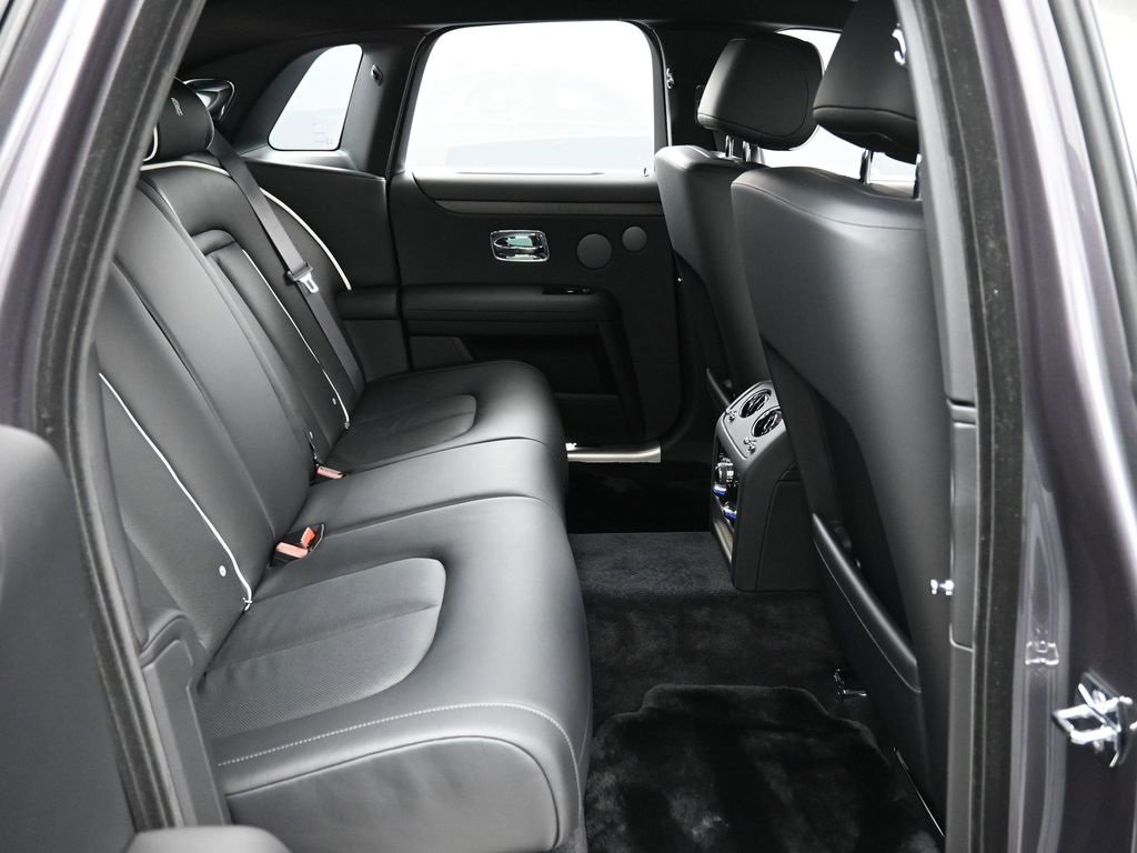 Certified 2023 Rolls-Royce Ghost image 30