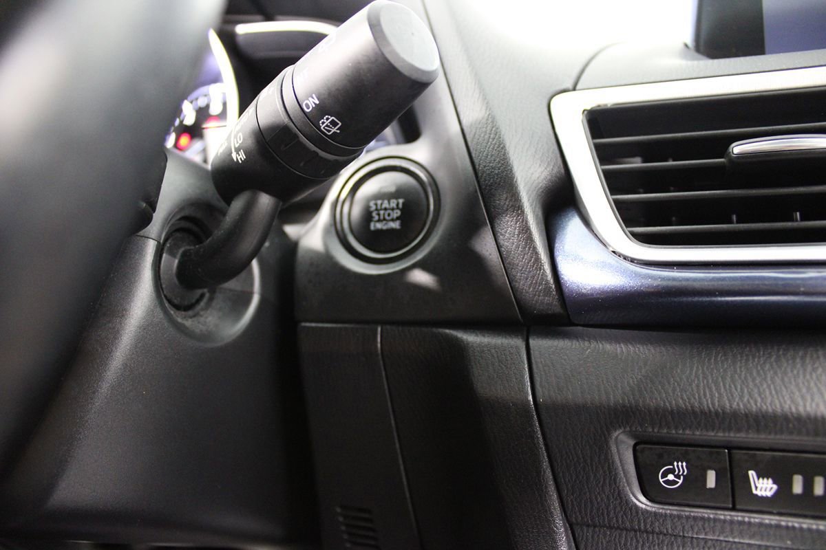 Used 2018 MAZDA MAZDA3 Grand Touring w/ Premium Equipment Package image 23