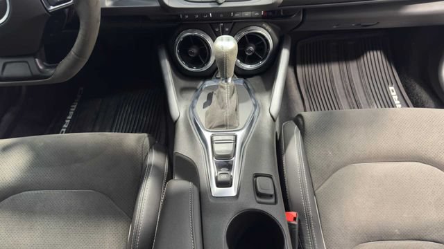 Used 2024 Chevrolet Camaro LT w/ Technology Package RWD image 19