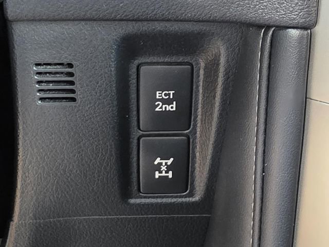 Used 2021 Lexus GX 460 Luxury w/ Accessory Package image 34