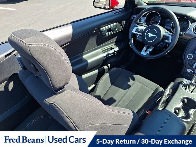 Certified 2019 Ford Mustang Convertible w/ Equipment Group 101A image 15