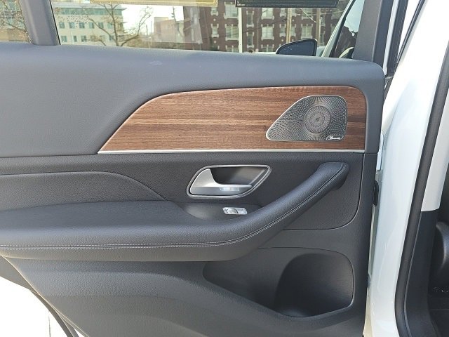 Certified 2025 Mercedes-Benz GLE 350 4MATIC image 12