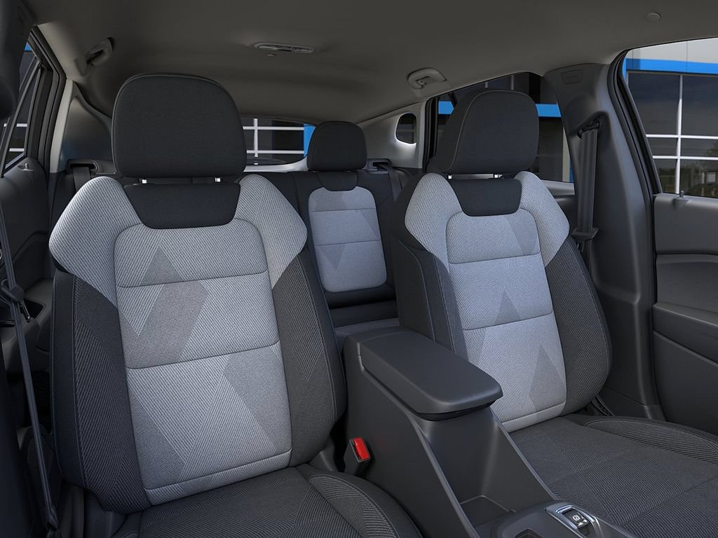 New 2026 Chevrolet Trax LS w/ LS Convenience Package FWD image 16