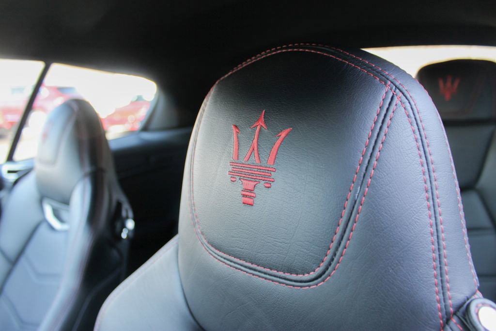 Used 2018 Maserati GranTurismo Sport image 13