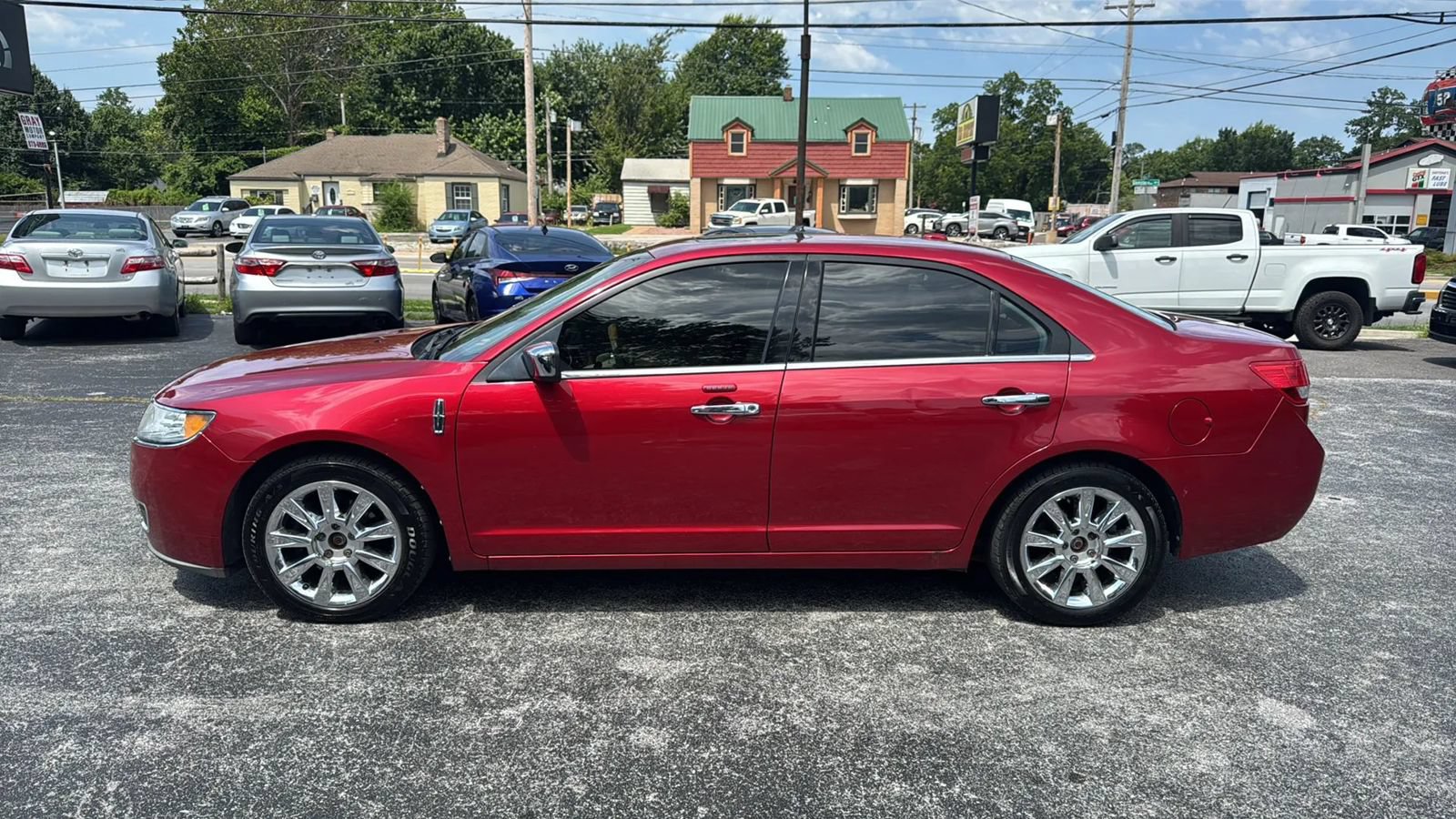 Used 2011 Lincoln MKZ AWD w/ 102A Rapid Spec Order Code image 4
