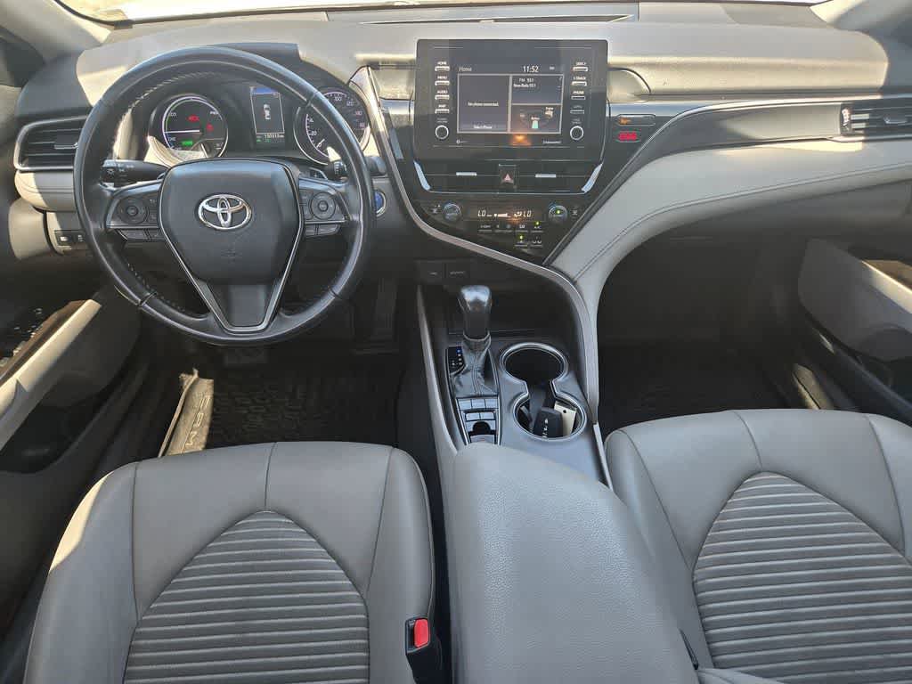 Used 2021 Toyota Camry SE FWD image 9