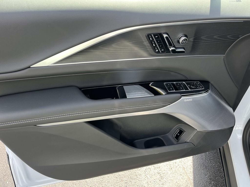 New 2026 Cadillac Lyriq Premium Sport image 19