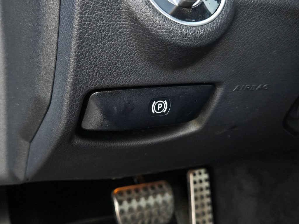 Used 2015 Mercedes-Benz E 400 Coupe image 14