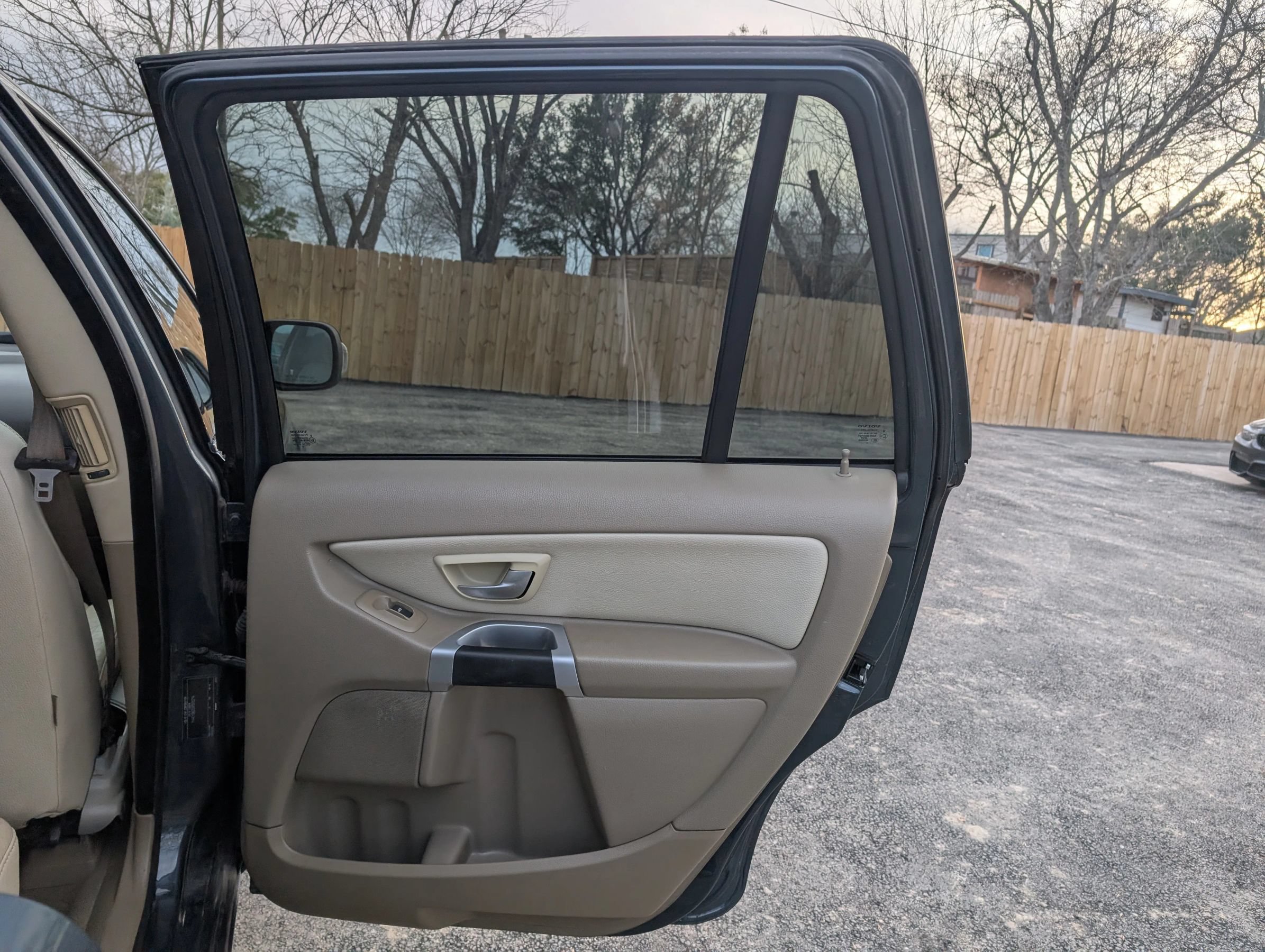Used 2009 Volvo XC90 3.2 FWD image 19