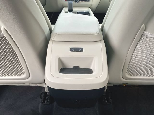 Used 2025 Volvo XC60 B5 Plus w/ Protection Package Premier AWD/4WD image 22