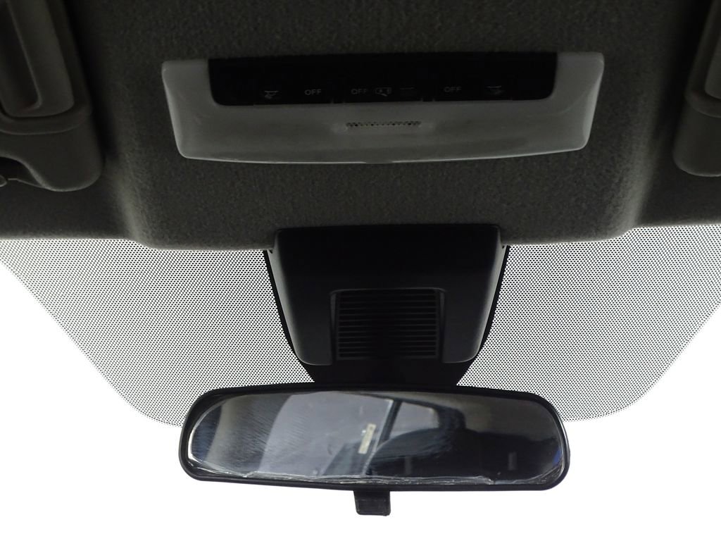 Used 2023 Nissan Kicks SV image 25