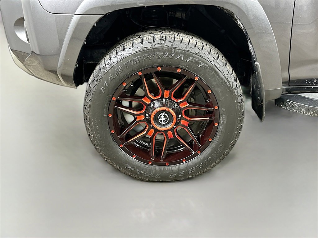 Used 2019 Toyota 4Runner TRD Off-Road Premium image 8