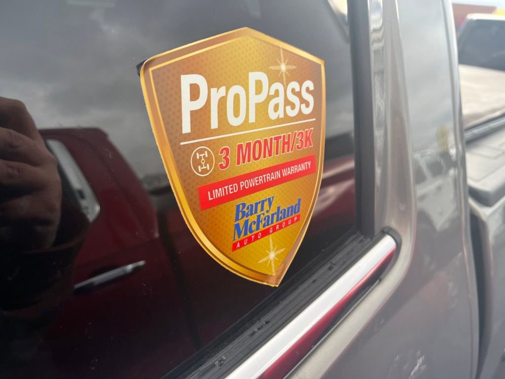 Used 2017 Chevrolet Silverado 1500 High Country image 35