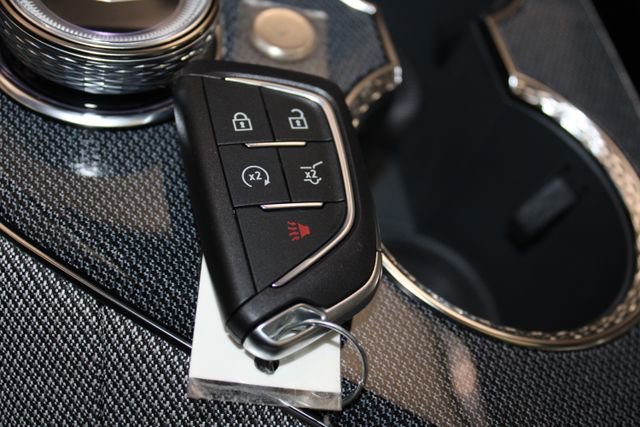 New 2026 Cadillac Optiq Sport 1 AWD/4WD image 19