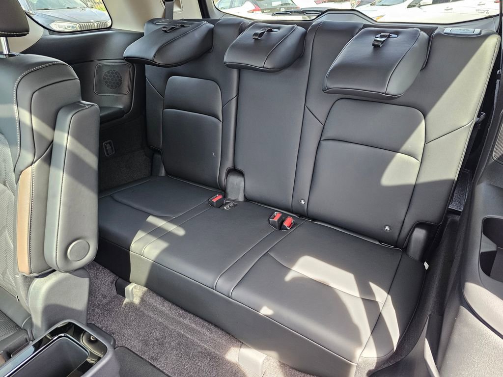New 2026 Nissan Pathfinder Platinum AWD/4WD image 23