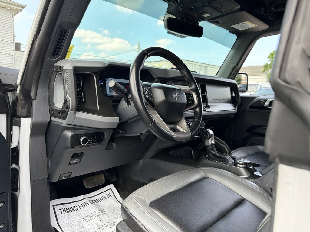 Used 2023 Ford Bronco Big Bend w/ Sasquatch Package AWD/4WD image 27