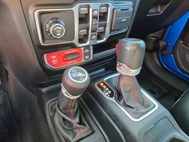 Used 2021 Jeep Gladiator Rubicon AWD/4WD image 25