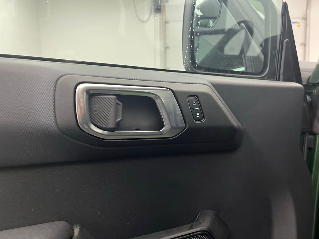 New 2025 Ford Bronco 4-Door image 16