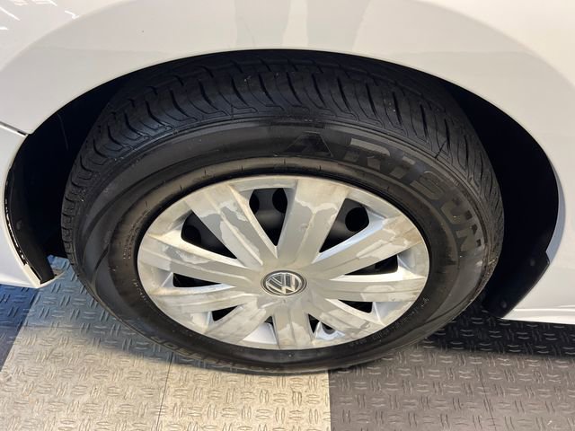 Used 2016 Volkswagen Jetta S FWD image 8