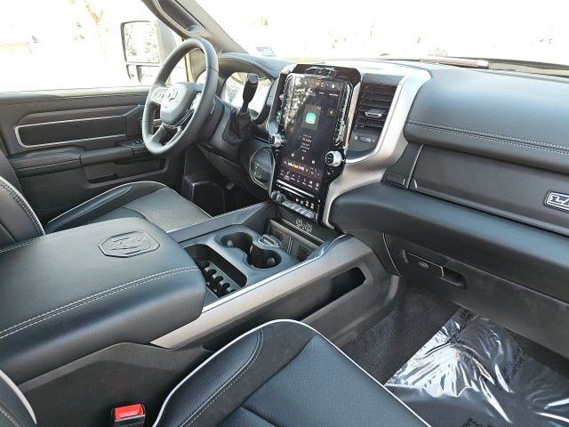 Used 2025 RAM 2500 Laramie image 13