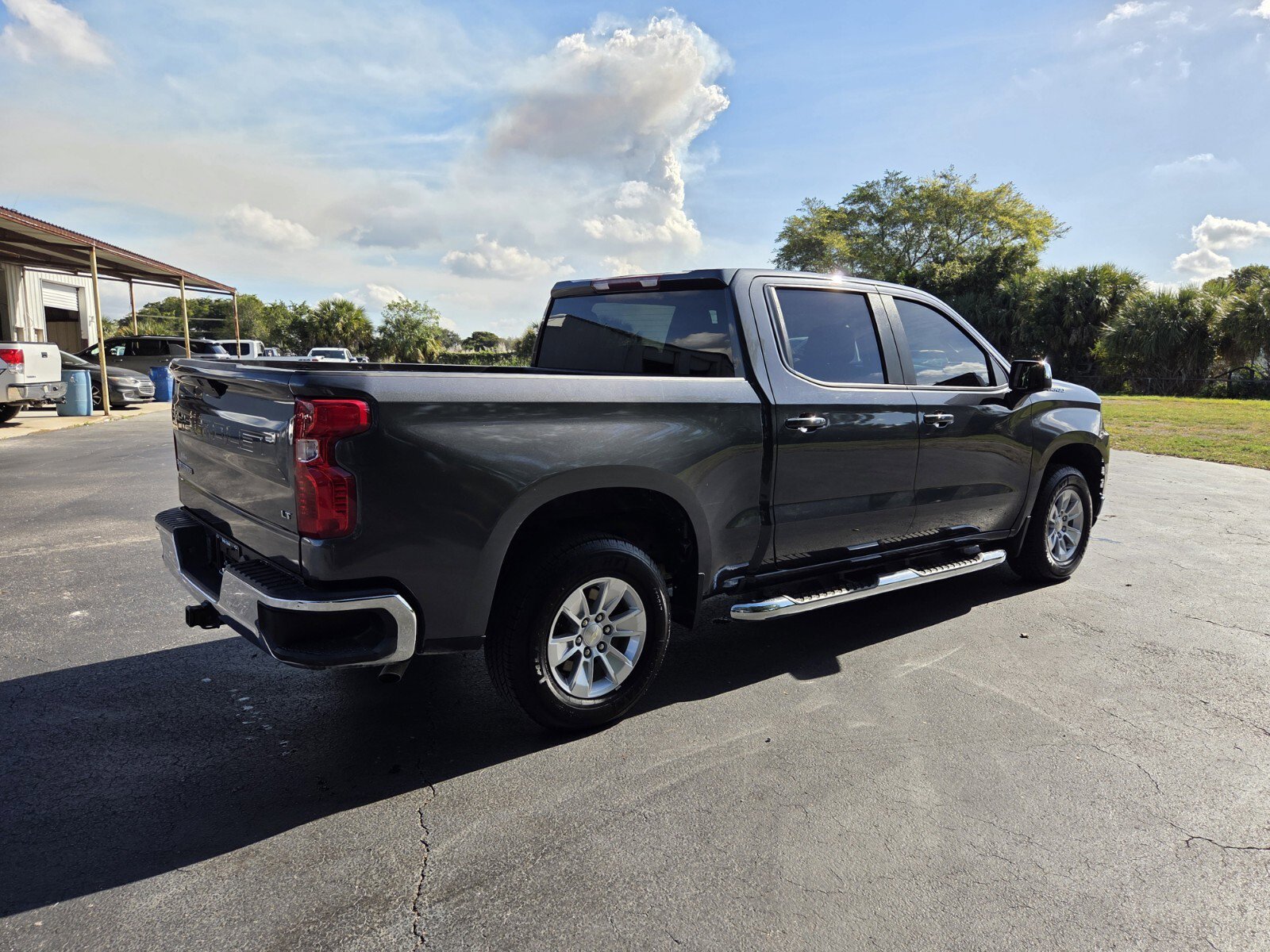 Used 2022 Chevrolet Silverado 1500 LT image 9