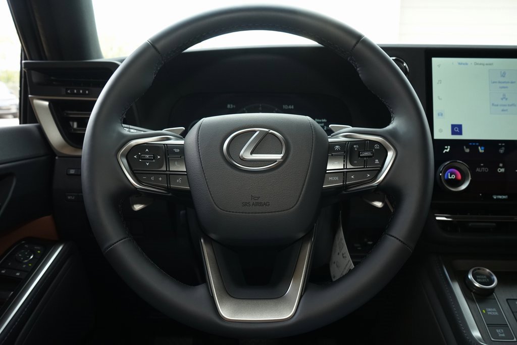 Used 2025 Lexus GX 550 image 17